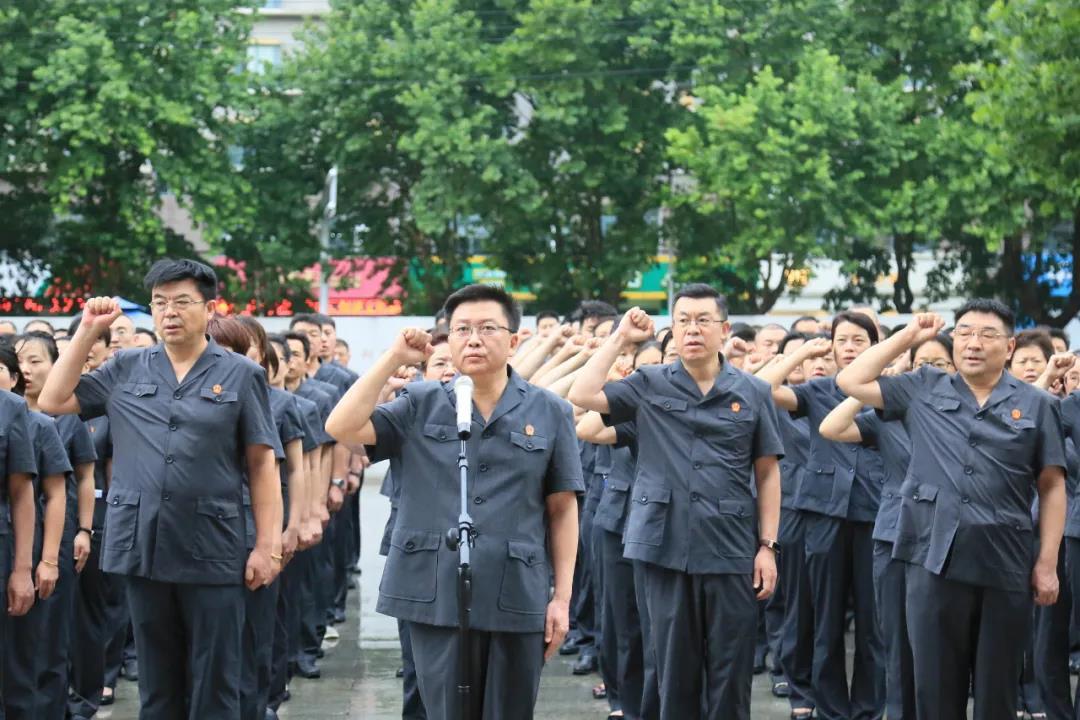 救援行政人员